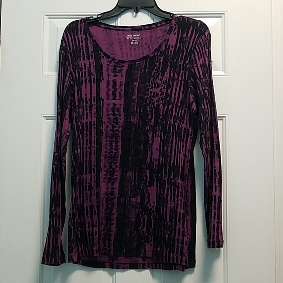 Daisy Fuentes Tops - 3/$15 NWOT Daisy Fuentes size XL top